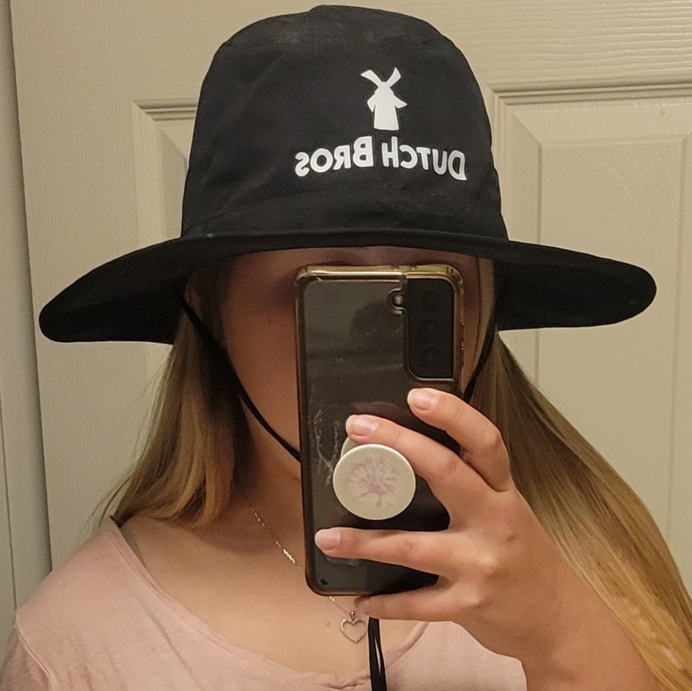 Dutch Bros black bucket hat 🖤